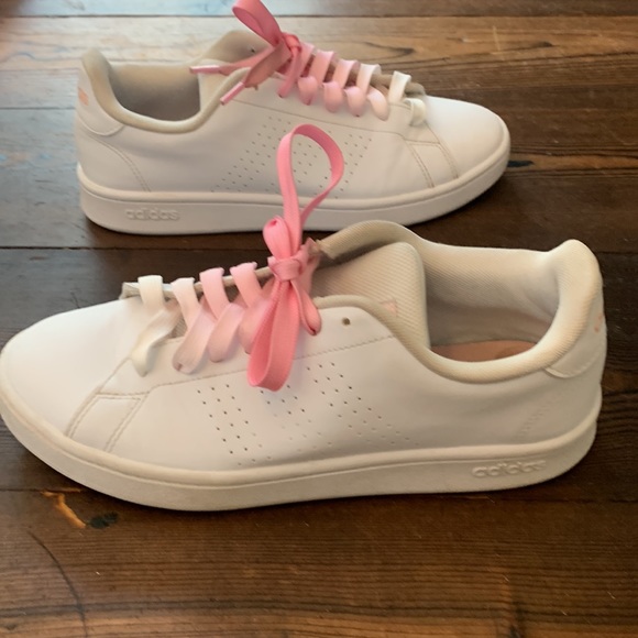 Adidas grand court women’s size 9 with custom shoes laces - Picture 7 of 8